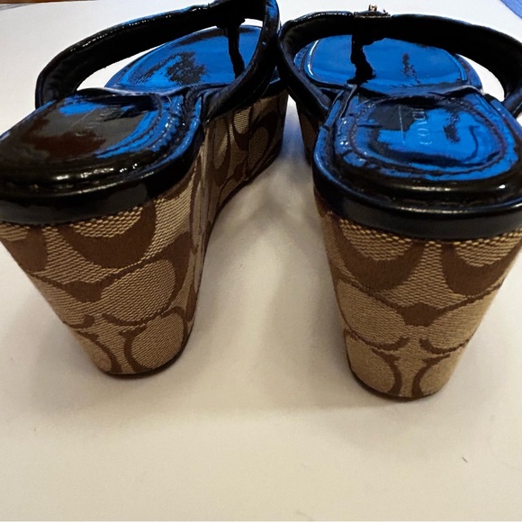 Coach Nella Brown Tan Signature Platform Sandals Size 6.5 - Picture 5 of 16